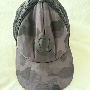 Lululemon Black Camo Cap